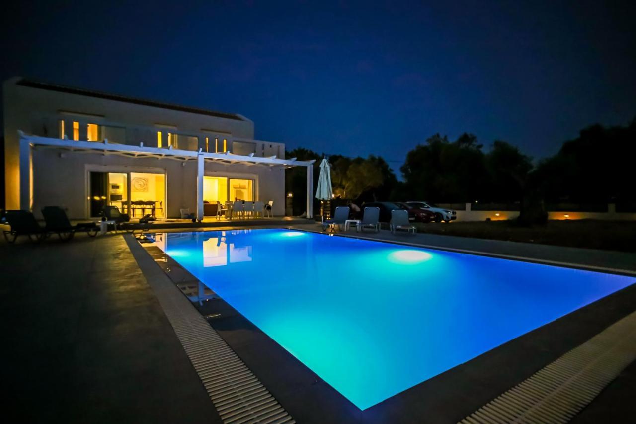 Villa Boviana With Private Swimming Pool Agios Sostis  Exterior foto