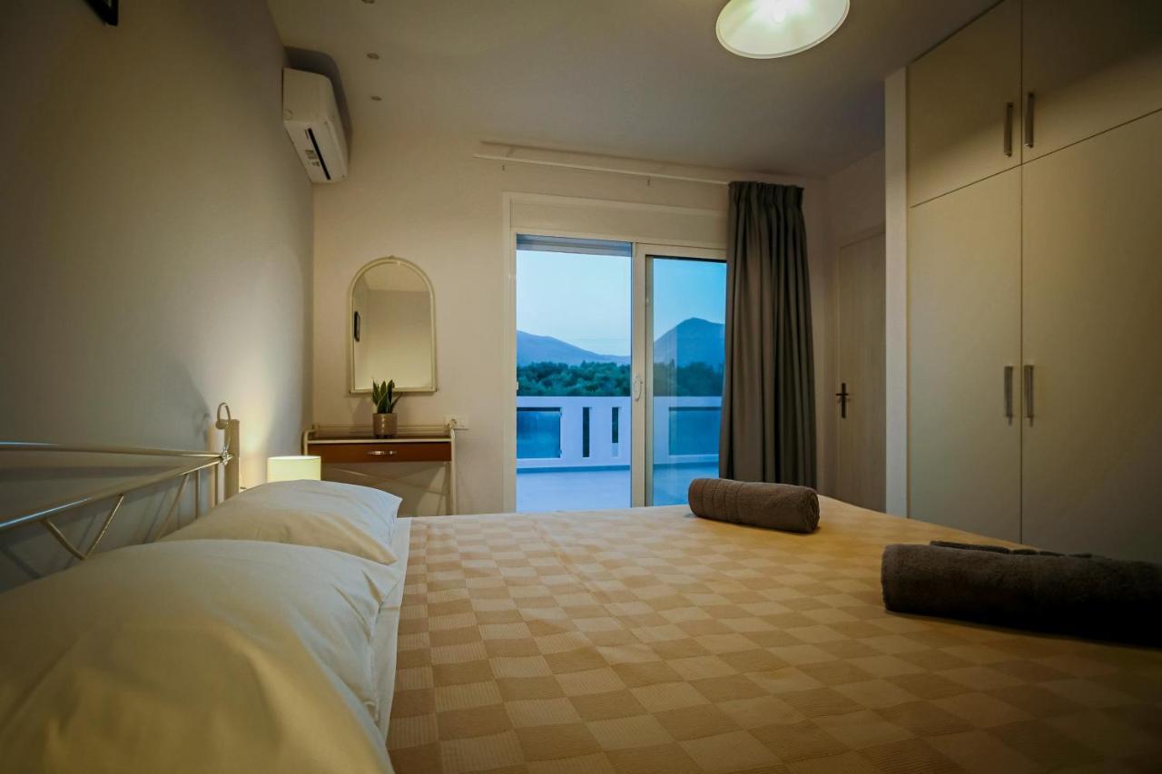 Villa Boviana With Private Swimming Pool Agios Sostis  Exterior foto