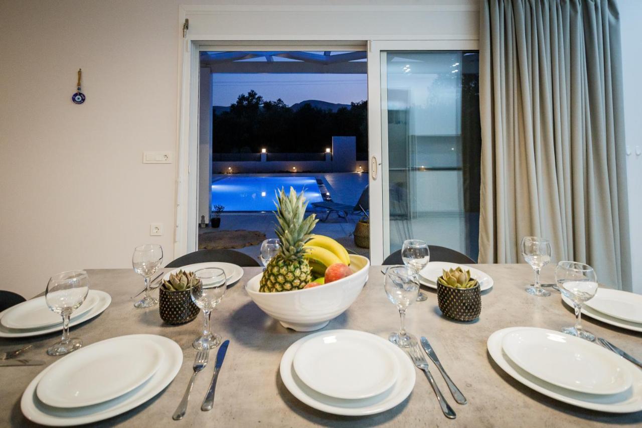 Villa Boviana With Private Swimming Pool Agios Sostis  Exterior foto